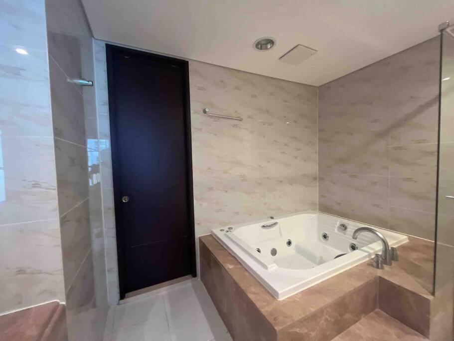 Haeundae Luxury House Apartment Busan Bagian luar foto