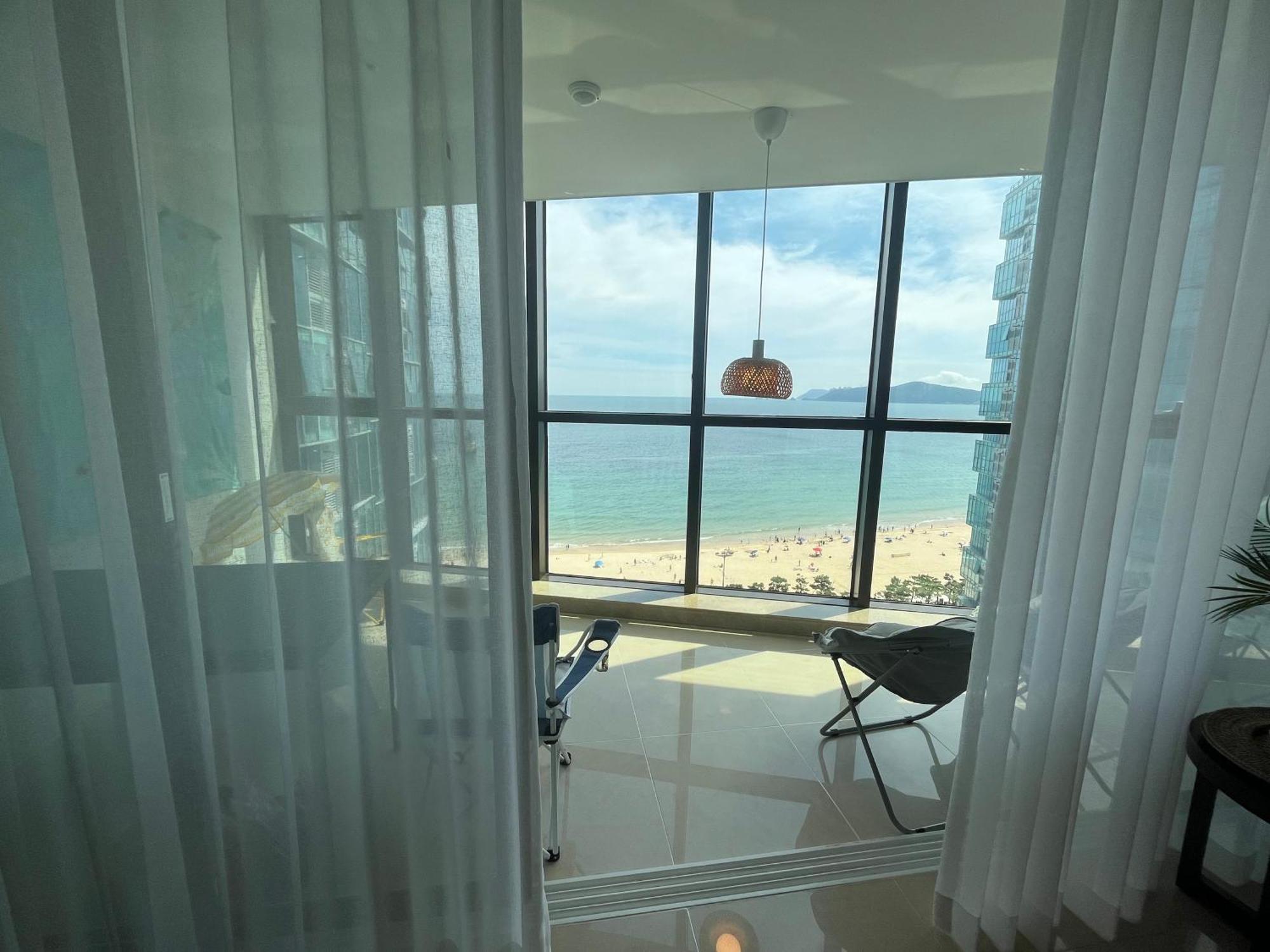 Haeundae Luxury House Apartment Busan Bagian luar foto