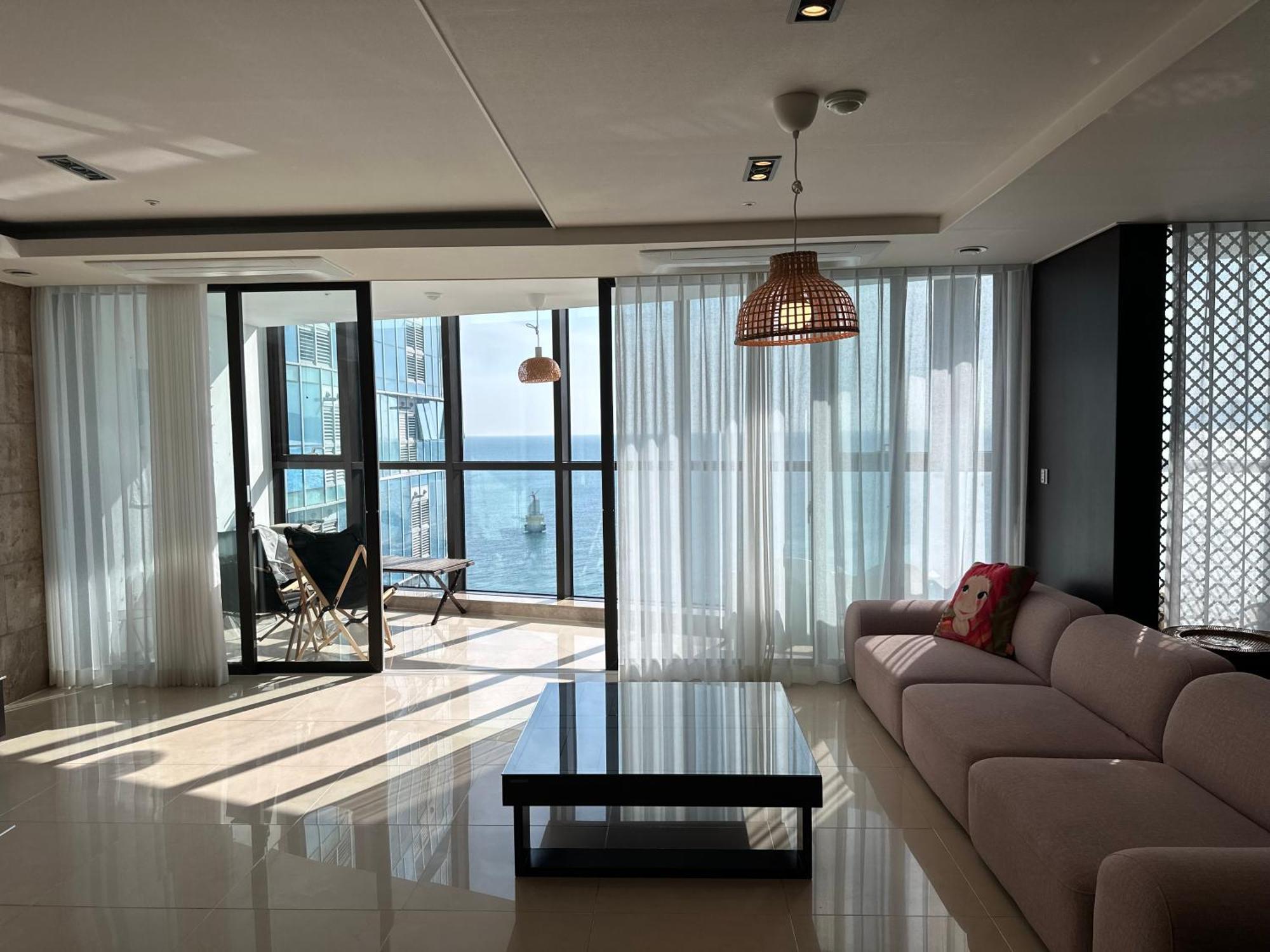 Haeundae Luxury House Apartment Busan Bagian luar foto